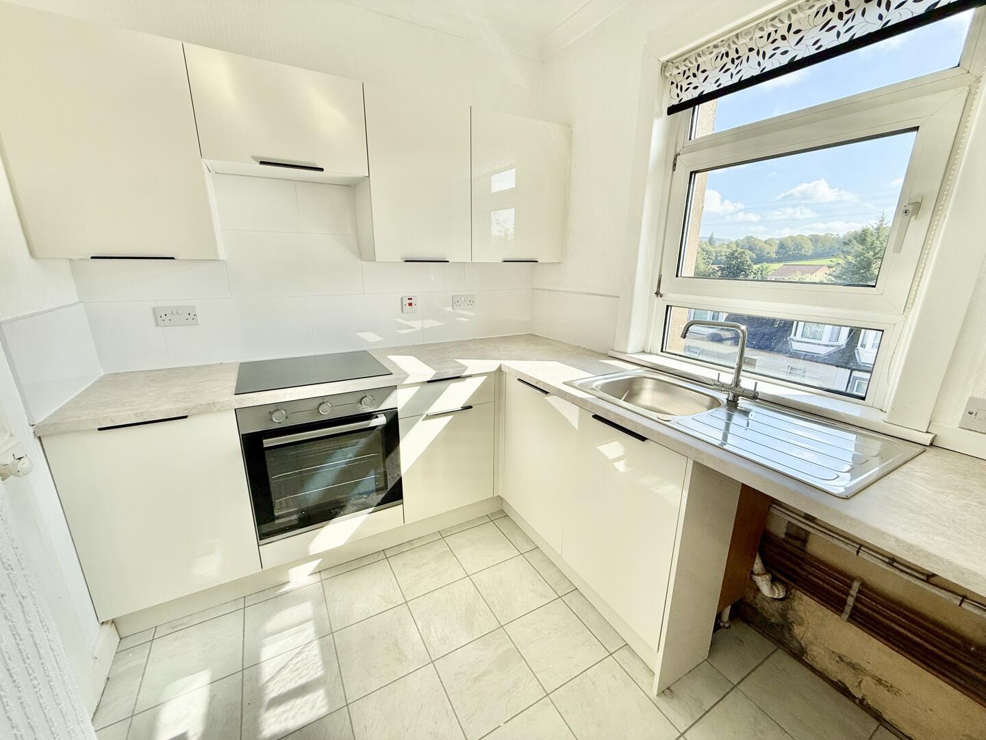 2 bed property in Gateside Street, West Kilbride